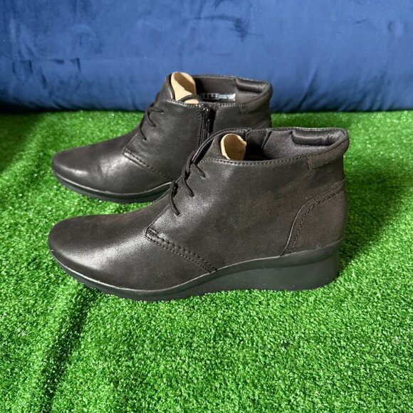 Clarks Women's Cloudsteppers Caddell Hop Wedge Booties Black Boots Size 10 M NEW - Picture 3 of 10
